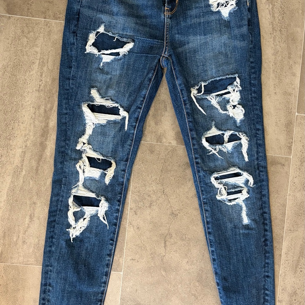 American Eagle Outfitters Ripped Blue Skinny Jeans